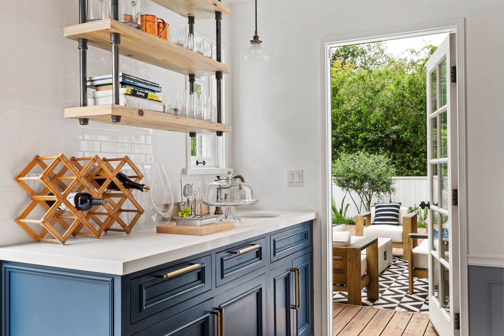 5740 Spring Oak_017.jpg